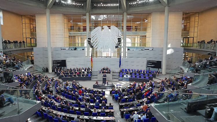 Im ersten Anlauf ist die Richterwahl im Bundestag geplatzt. Jetzt folgt der zweite Versuch,