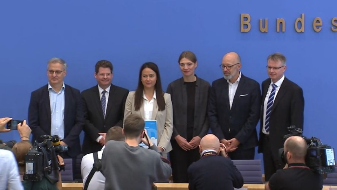 Wirtschaftsprognose.jpg
