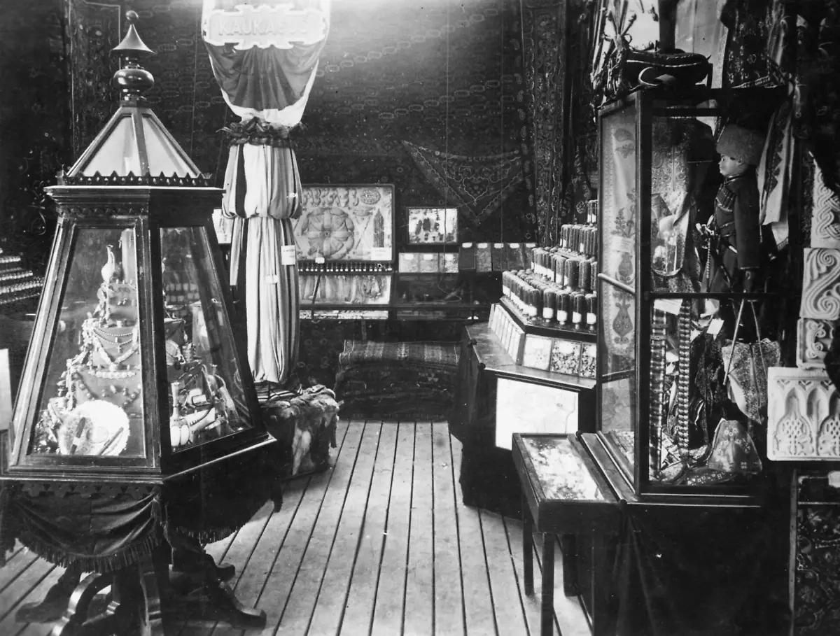 Weltausstellung-Wien-1873-Wien-Weltausstellung-1873-Blick-ins-Innere-des-russischen-Pavillons