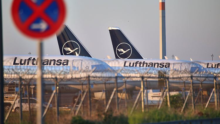 Das "Turnaround"-Programm der Lufthansa zielt auf eine jährliche Verbesserung des Betriebsergebnisses um 2,5 Milliarden Euro.