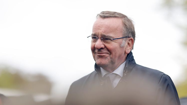 Verteidigungsminister Pistorius hat ein Problem.