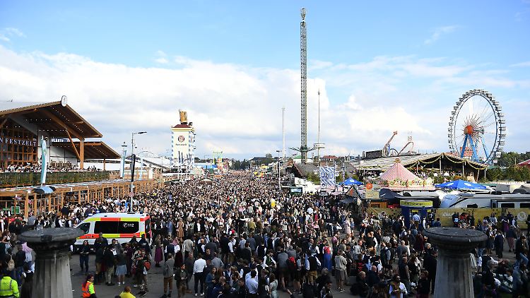 Der Andrang auf der Wiesn war riesig. 