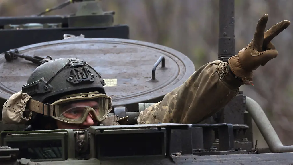 f90f81372f62e0488079f531c190a233