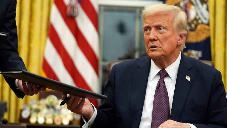 Donald Trumps Militär-Anordnungen ziehen den Zorn der Demokraten auf sich.