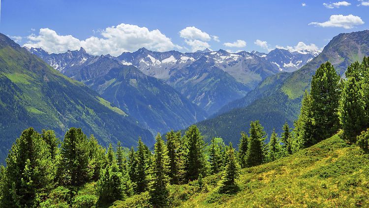Das Unglück geschah in den Zillertaler Alpen bei Mayrhofen.
