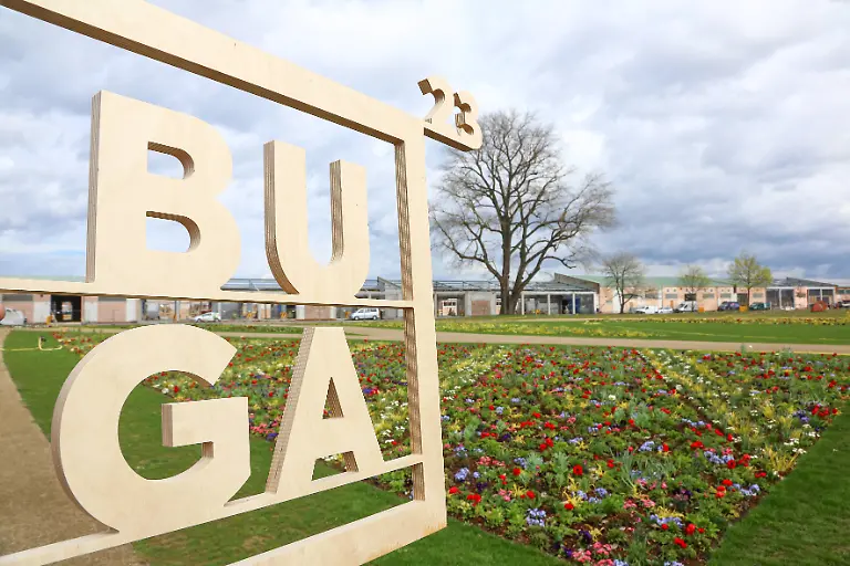 b70d41f02a7d0b5892fe97d83c4634f6