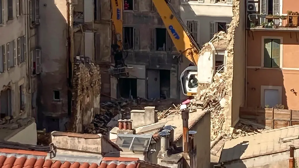 dc5f7c389d6e40fdcd1d77599f6db031