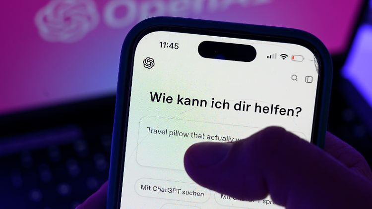 ChatGPT kann im Alltag nützlich sein, birgt aber auch Gefahren und Nachteile.