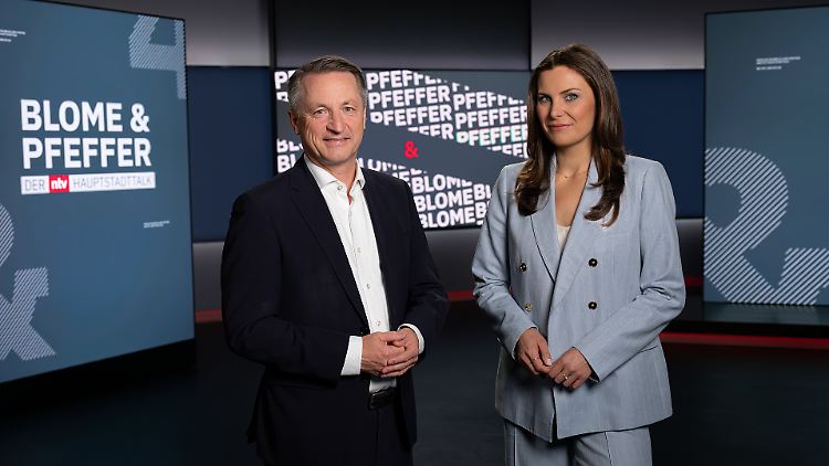 Nikolaus Blome und Clara Pfeffer diskutieren jeden zweiten Montag mit zwei Gästen aus Politik und Gesellschaft über vier polarisierende Themen.