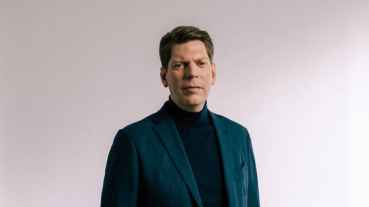 JonathanLichtenberg_frankandevan_Lars-Hinrichs-3.jpg