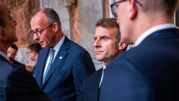 Kommt aus dem Schwärmen über das deutsch-französische Verhältnis nicht heraus: Emmanuel Macron.
