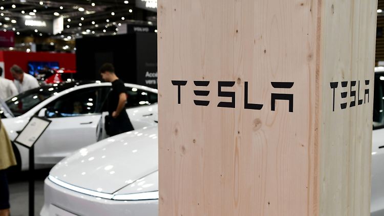 Die Zukunft von Tesla liegt ohnehin nicht im klassischen Autoverkauf, das sagt zumindest Elon Musk.