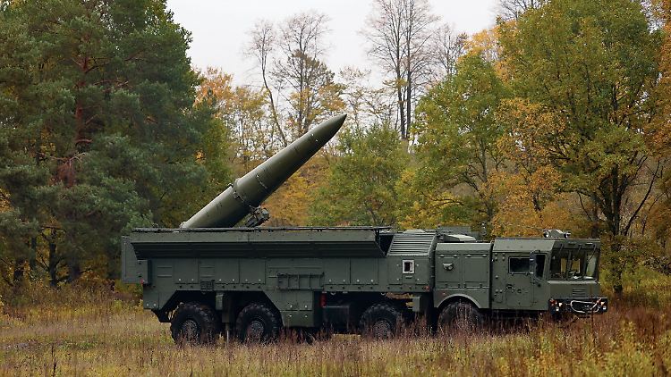 Ein russisches Iskander-M-System während einer Übung. 