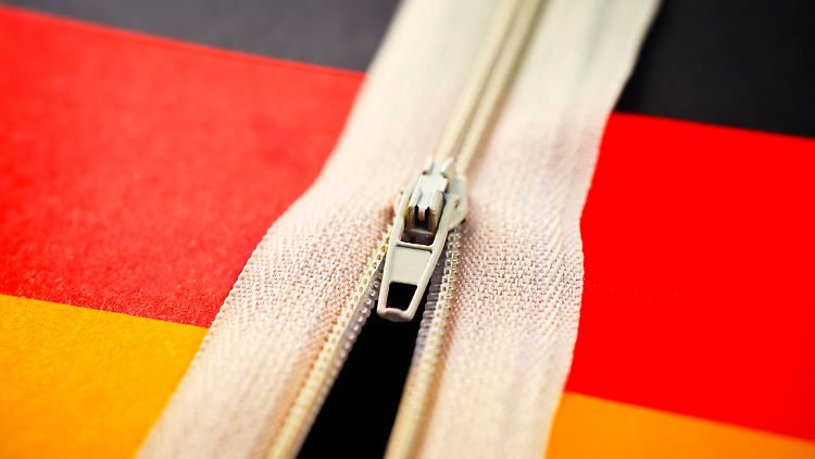 Verbinden oder Spalten? Die Deutschen sind auf keinem so guten Weg, meint der Psychologe Grünewald.
