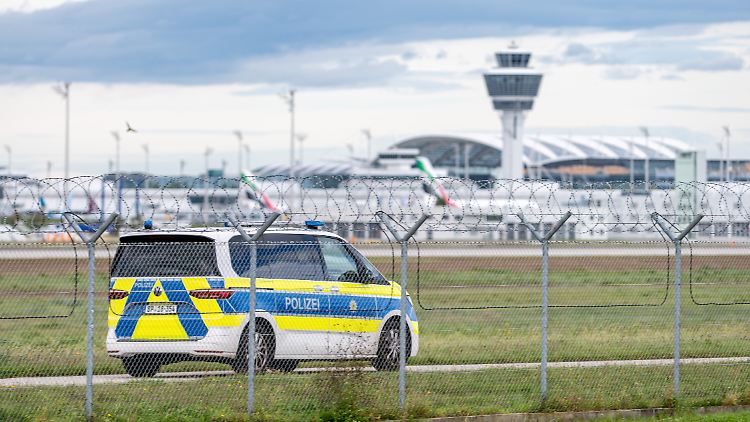 Immer wieder meldet die Polizei Gesetzesverstöße privater Drohnenpiloten.