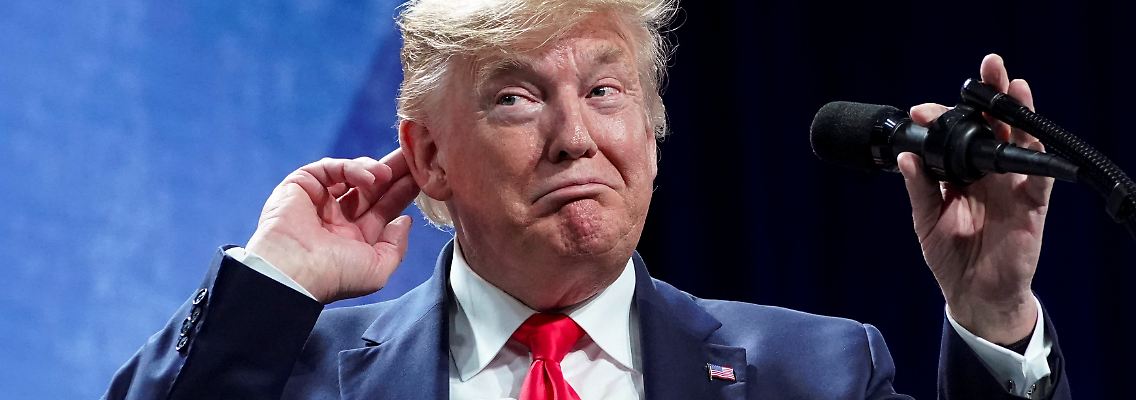 2020-01-20T000000Z_314958031_RC2CJE9MDK2R_RTRMADP_3_USA-TRUMP.JPG