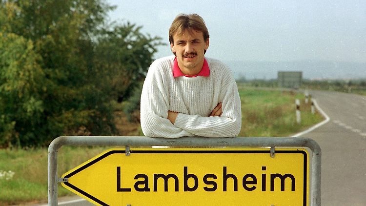 Jürgen Kohler, Fußballgott.