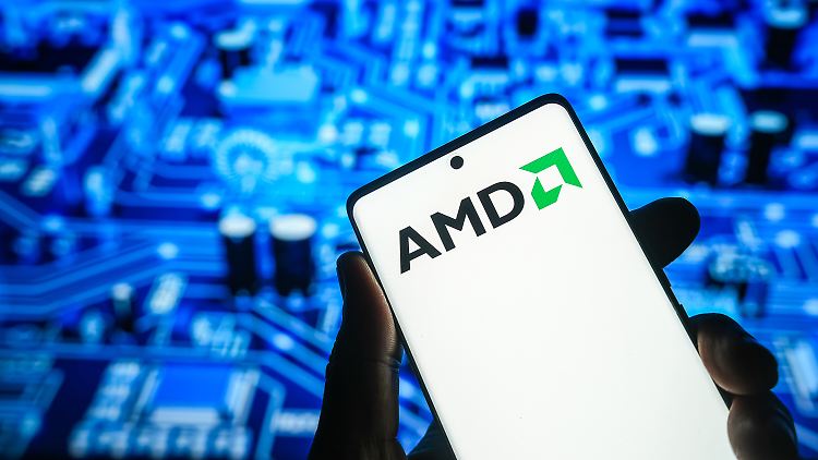 Nach Aussage von AMD-Chefin Su soll der Deal dem Chipkonzern im nächsten halben Jahrzehnt neue Einnahmen von mehreren Milliarden US-Dollar in die Kasse spülen.
