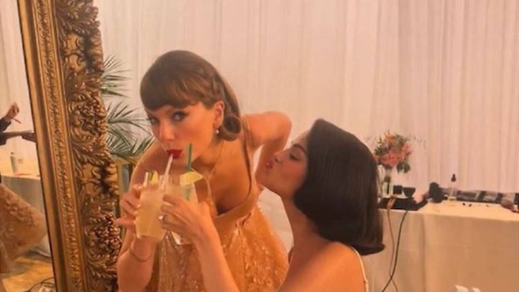 selena_Taylor.jpg