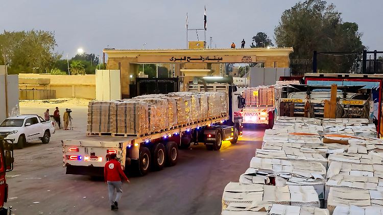 Ein Teil des Friedensplans sind größere Mengen humanitärer Lieferungen in den Gazastreifen.