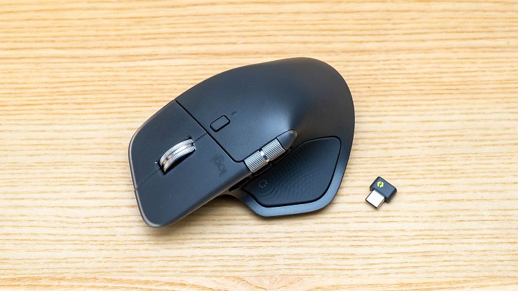 Logitech MX Master 4 ist mit oder ohne USB-C-Dongle erhältlich.