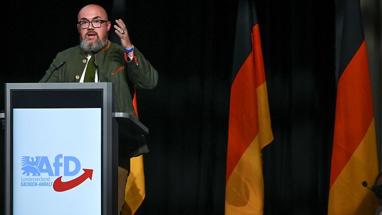 Unter anderem der AfD-Landtagsabgeordnete Tillschneider nahm am Dienstag an der Veranstaltung in der russischen Botschaft in Berlin teil.   