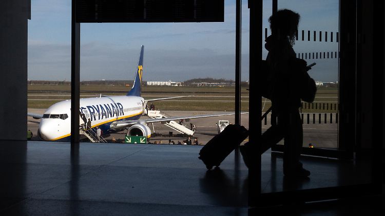 Als größte Airline Europas könne Ryanair laut Pouchain Mayer Tourismus auch in kleinere Städte bringen und dadurch einen Beitrag zur wirtschaftlichen Entwicklung leisten - wenn die Rentabilität stimmt. 