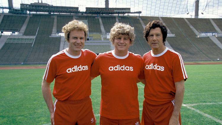 Damals noch mit langen Haaren und bei einer Adidas-Kampagne: Rummenigge, Hoeneß und Beckenbauer.