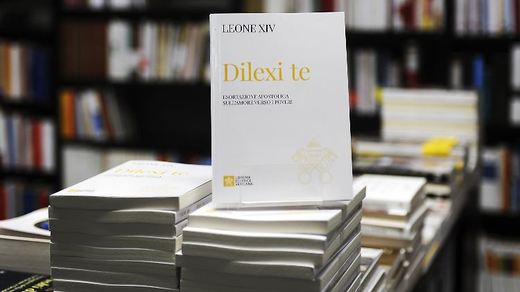Das Lehrschreiben "Dilexi Te" von Papst Leo XIV. umfasst 121 Paragrafen.