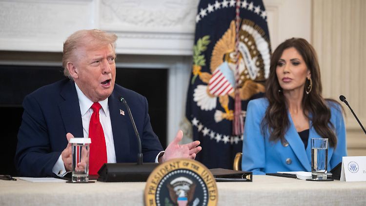 Trump und Noem attackieren die Demokraten.