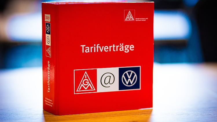Die Tarifbindung in Deutschland sinkt seit Jahren - für die SPD soll das Tariftreuegesetz ein erster Schritt in die andere Richtung sein.