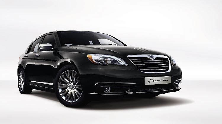 Neuzugang: Der Flavia basiert auf dem Chrysler 200 und wird unterhalb des neuen Thema positioniert.