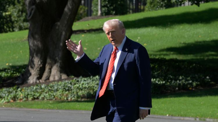 Trump schwingt "ein Damoklesschert über den Köpfen der Anleger", sagt ein Analysr.