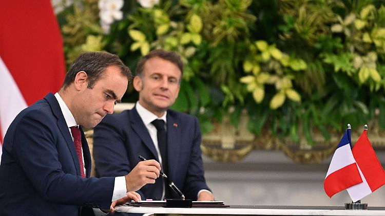 Soll Frankreich Regierungskrise lösen:  Sébastien Lecornu (l.).