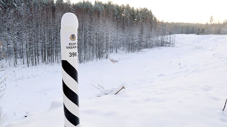 Grenzpfahl an der estnisch-russischen Grenze am sogenannten Saatse-Stiefel.