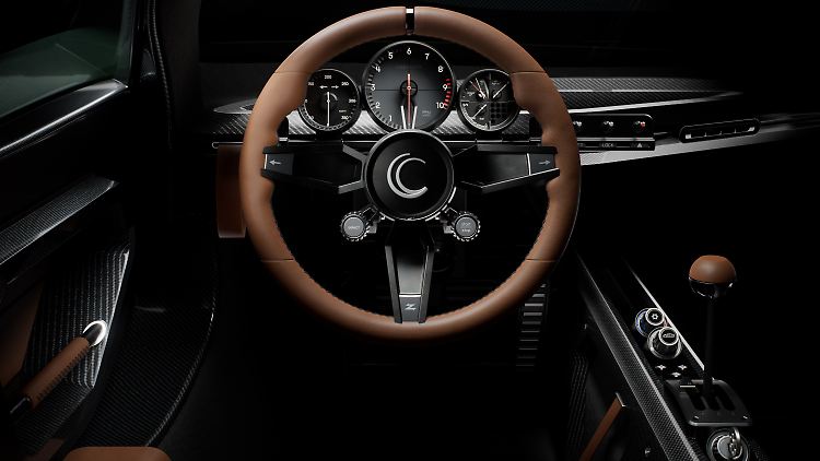 Met zijn klassieke cockpit is de 01 Zagato ontworpen om de bestuurder actief te betrekken.