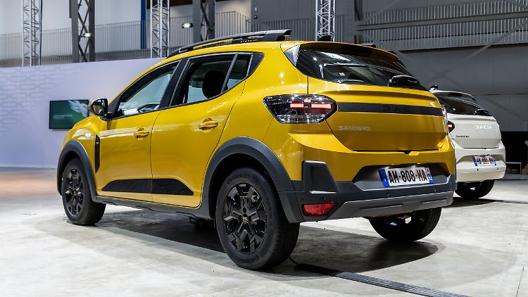 Der burschikose Dacia Sandero Stepway baggert neuerdings mit deutlich prägnanterem Beiwerk wie Radhausverkleidungen sowie Unterfahrschutz.
