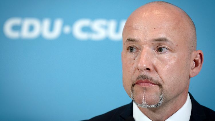 Fordert, Fehler der Vergangenheit im Gazastreifen nicht zu wiederholen: CSU-Landesgruppenchef Hoffmann.