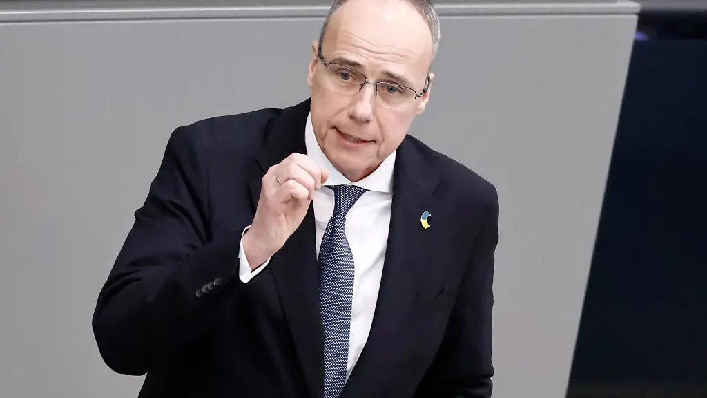 Peter-Beuth-CDU-spricht