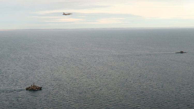 Das Kreml-U-Boot ist in eine dänische Meerenge eingefahren.