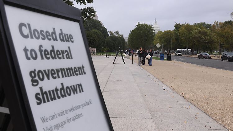 Die US-Regierung kann den Shutdown zumindest vorerst nicht dazu nutzen, den Stellenabbau im öffentlichen Dienst voranzutreiben.