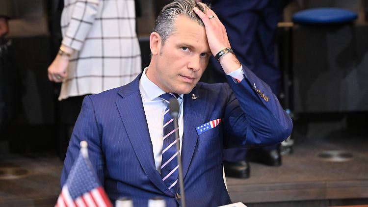 Hegseth kündigte in Brüssel an, die USA wollten die Kosten für Moskau erhöhen.