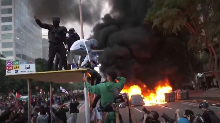 Barcelona Protest.jpg