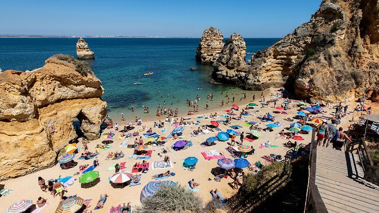 Den Sommer verlängern: Damit der Herbsttrip in die Sonne nicht zum Reinfall wird, sollten Reisende ein paar Tipps beachten.