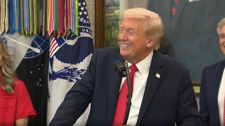 Trumplacht.jpg