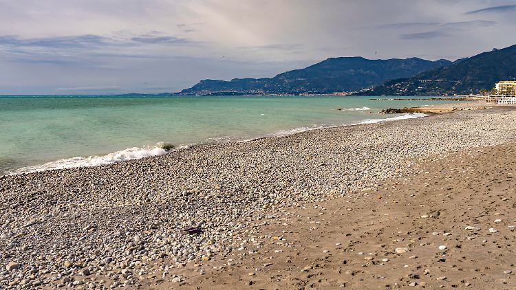 Unstrittig: Vallecrosia liegt am Meer.