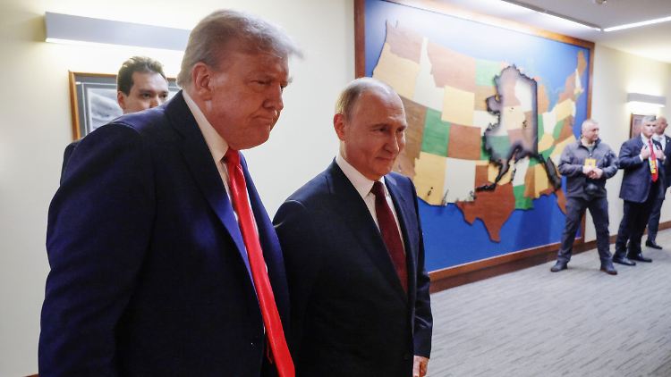 US-Präsident Trump und Kremlchef Putin bei ihrem letzten Aufeinandertreffen im August in Anchorage in Alaska.