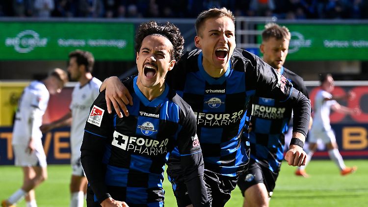 Große Freude beim SC Paderborn.