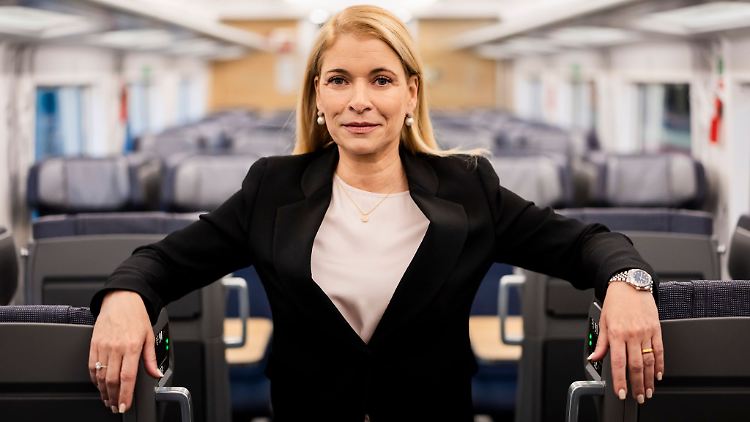 Evelyn Palla stellt seit Anfang Oktober die Weichen des Bahnkonzerns.