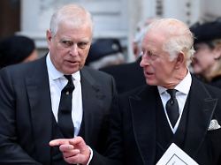 Zoff um royale Residenzen: Prinz Andrew knüpft seinen Auszug an Bedingungen